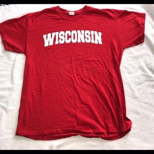 Wisconsin graphic t shirt